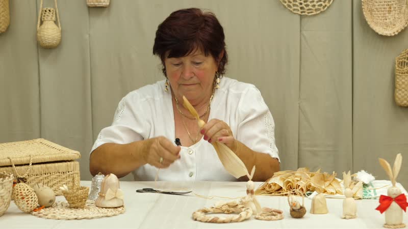 Csuhé - Harang készítése (különböző ünnepkörökhöz díszek készítése)